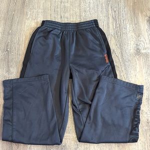 🏷️LAST CHANCE SALE $5 ITEM🏷️Reebok Track Pants  - Boys Youth medium